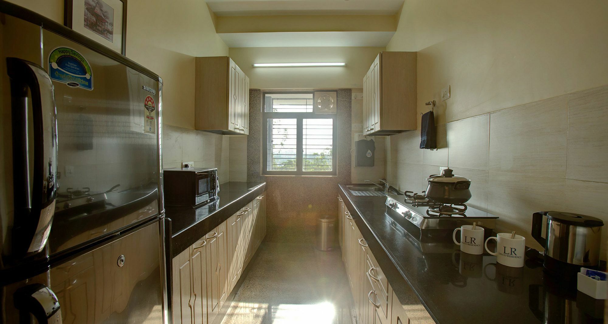 Lalco Residency Hotel 4*